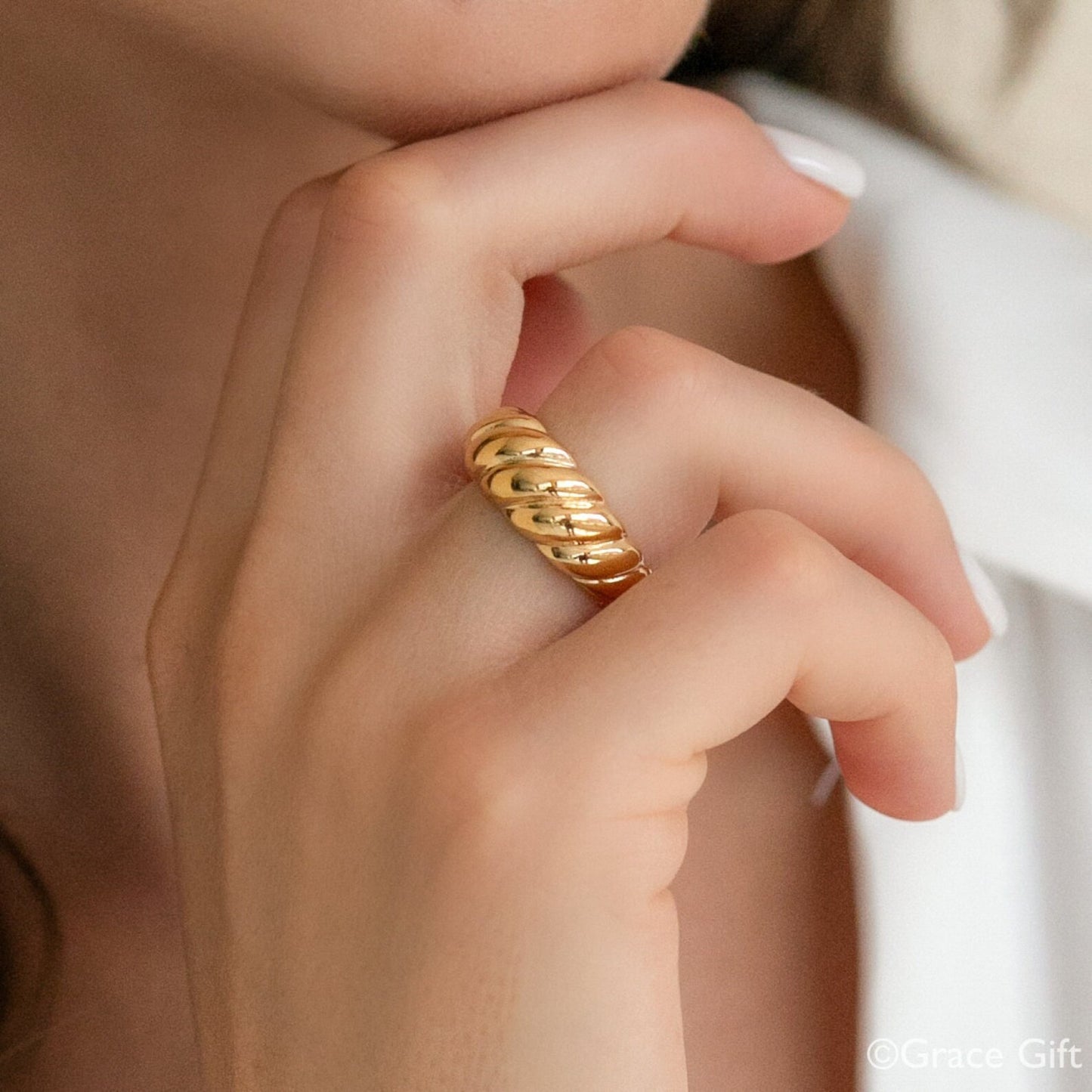 Baguette ring